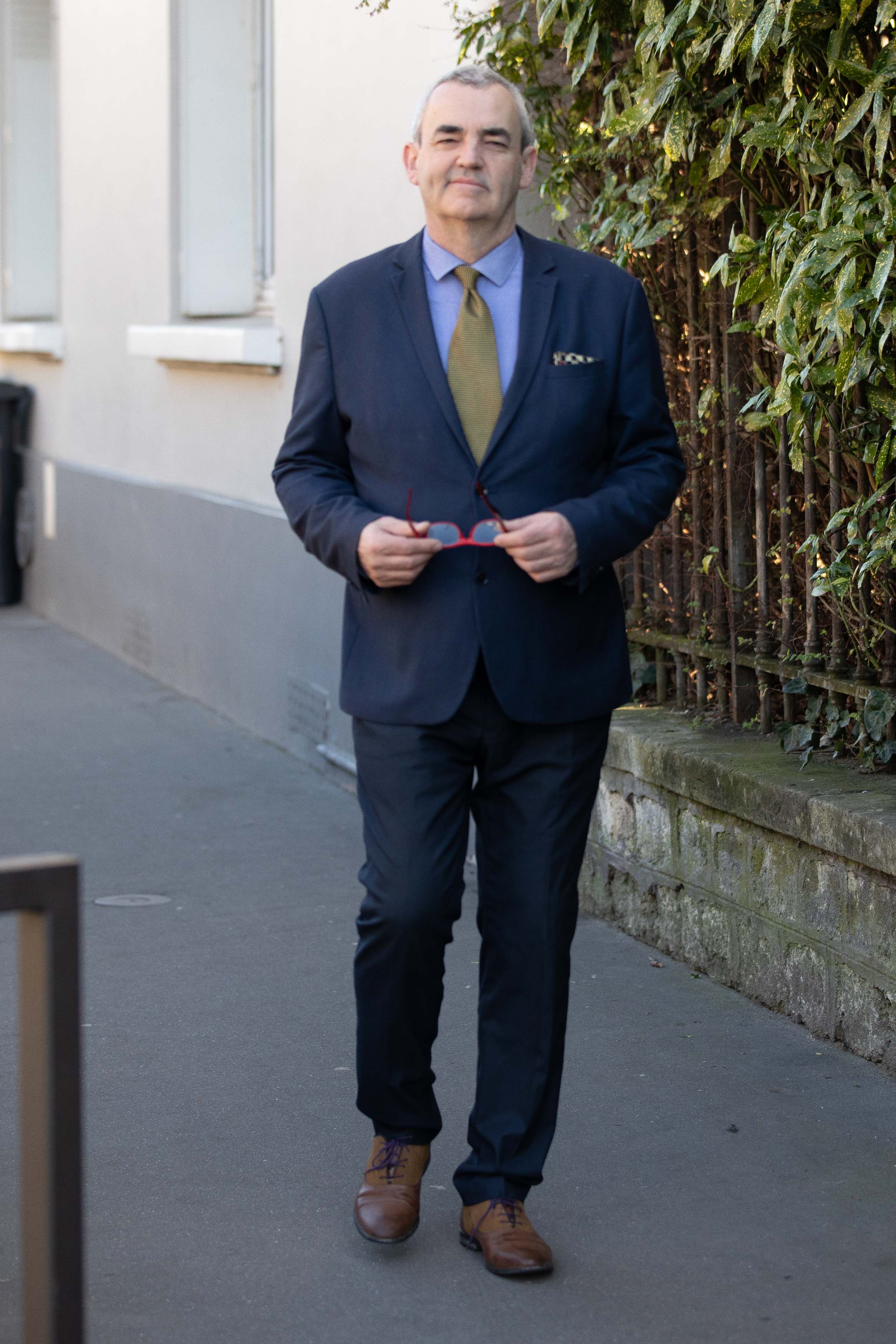 Costume — extérieur